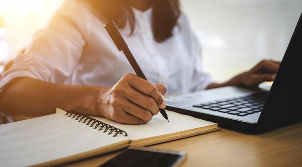 Esami nelle Università Online: test in presenza ed esami a distanza