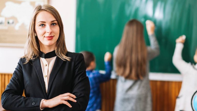 Pubblicato il bando per il nuovo concorso riservato agli insegnanti: l'iscrizione è possibile fino al 29 ottobre