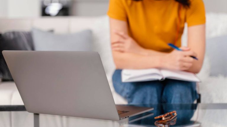 Esami da remoto a rischio? La raccolta firme degli studenti online accende il dibattito